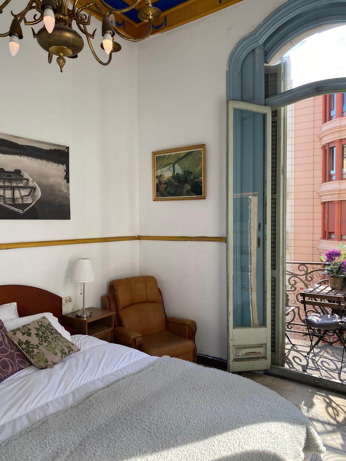 The Hipstel | Hostal, apartamentos y habitaciones privadas en Barcelona